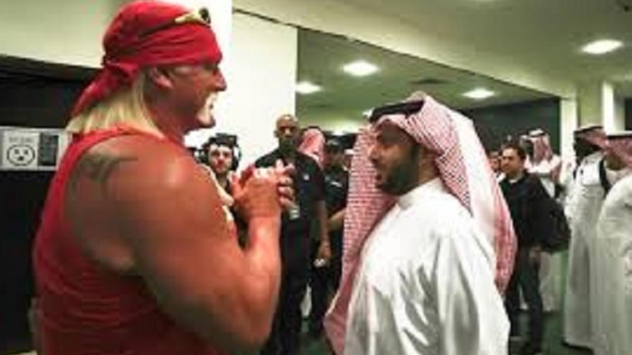 The Hulkster Has Airplane Issues En Route To Saudi Arabia For WWE Crown Jewel (10/29/2019)