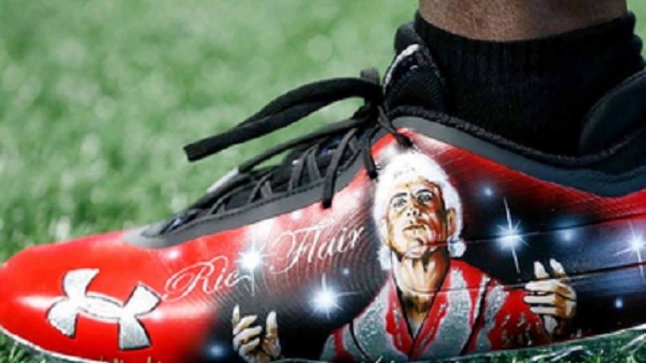 NFL Stars Pay Homage To "The Man"