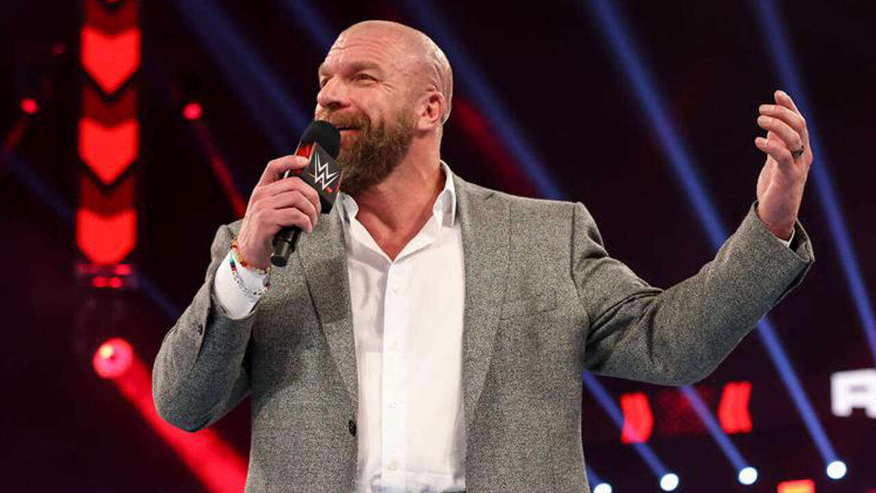 Triple H Holds Another All-Talent Meeting Prior to Last Night's WWE Raw